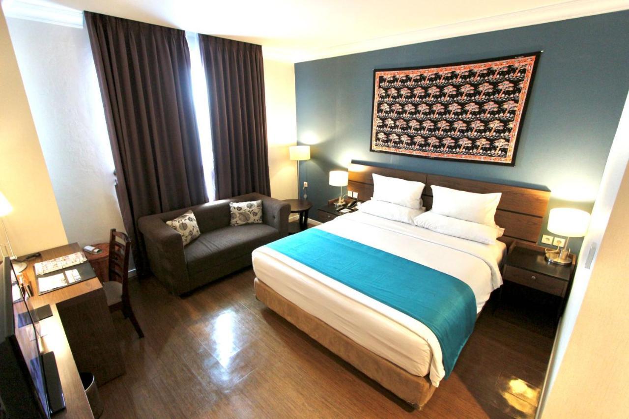 Forbis Hotel Serang Eksteriør bilde