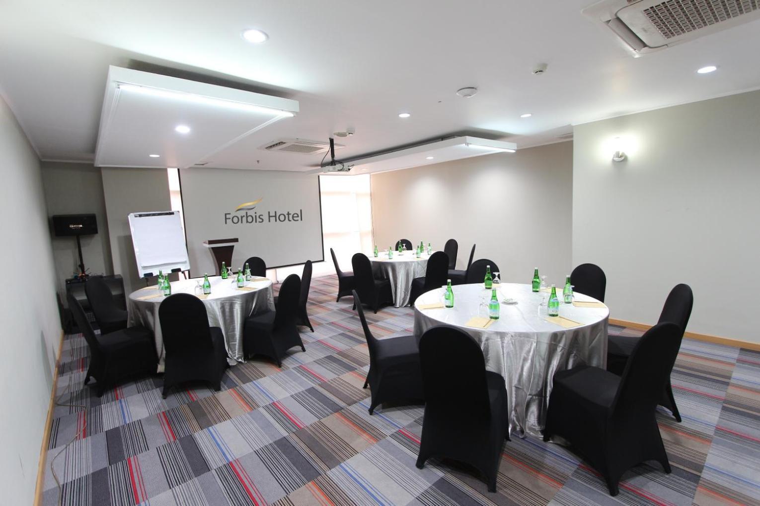 Forbis Hotel Serang Eksteriør bilde